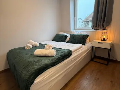 Schlafzimmer mit 140 x 200