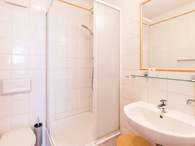 Komfortables Badezimmer für entspannende Momente.