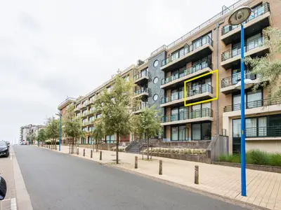 Außenseite Ferienhaus [Sommer]