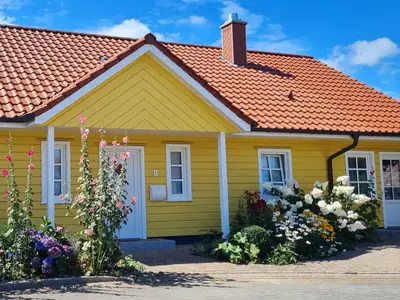 Ferienwohnung für 2 Personen (57 m²) in Husum 1/8