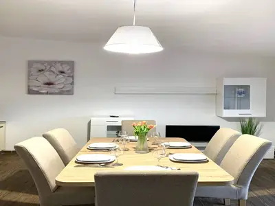 DiningRoom