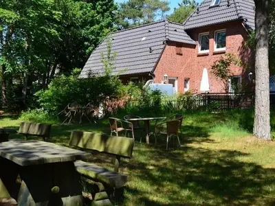 Ferienwohnung für 2 Personen (36 m²) in Nebel 1/8