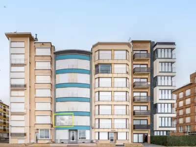 Außenseite Ferienhaus [Sommer]