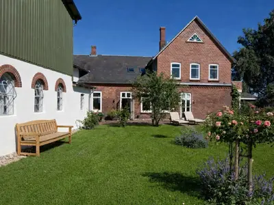 Ferienwohnung für 3 Personen (114 m²) in Westerholz 1/10