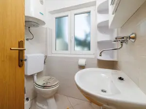 Ferienwohnung für 4 Personen (30 m²) in Jadranovo