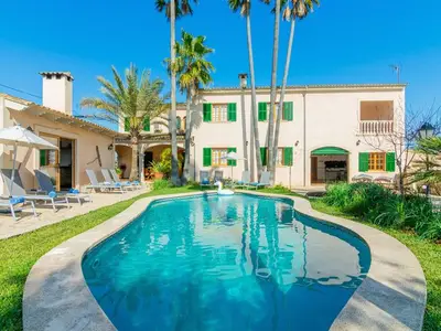 Ferienwohnung für 11 Personen (400 m²) in Santa Margalida 1/10