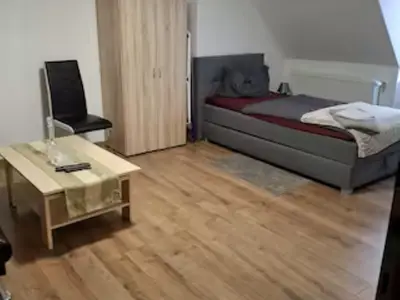 Ferienwohnung für 2 Personen (72 m²) in Leuna 2/10