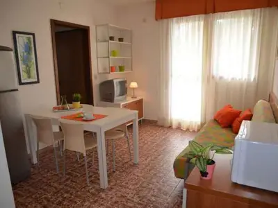 Ferienwohnung für 6 Personen (55 m²) in Bibione 1/10