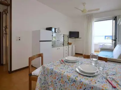 Ferienwohnung für 4 Personen (35 m²) in Bibione 4/10