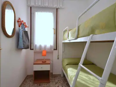 Ferienwohnung für 6 Personen (60 m²) in Bibione 9/10