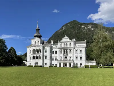 Außenseite Ferienhaus [Sommer]