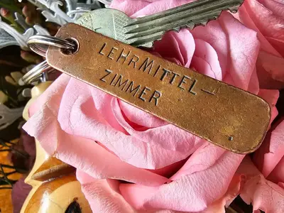 Lehrmittelzimmer Schlüssel Alte Schule