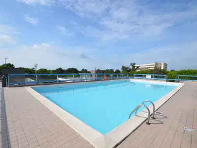 Ferienwohnung für 5 Personen (35 m²) in Bibione 1/10