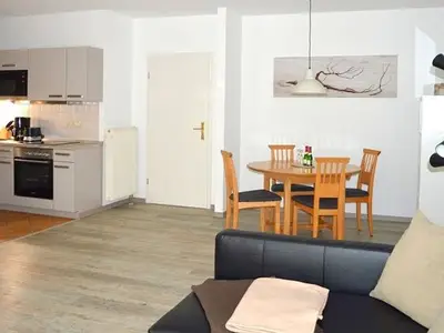 Ferienwohnung für 4 Personen (50 m²) in Breege 8/10