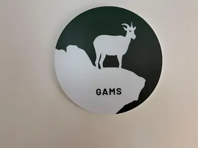 Gams-Türschild klein