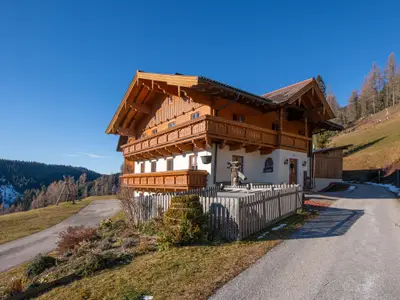 Außenseite Ferienhaus [Winter]