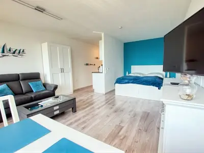 Ferienwohnung für 2 Personen (36 m²) in Heiligenhafen 1/10
