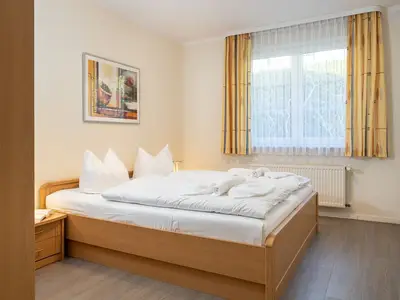 Ferienwohnung für 2 Personen (41 m²) in Sellin (Ostseebad) 3/10