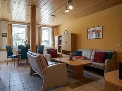 Ferienwohnung für 7 Personen (83 m²) in Prerow 1/10