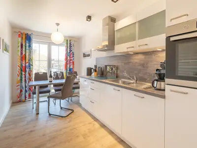 Ferienwohnung für 4 Personen (66 m²) in Lauterbach (Rügen) 8/10