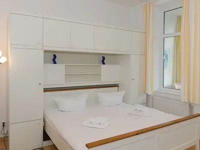 Ferienwohnung für 2 Personen (38 m²) in Sellin (Ostseebad) 3/8