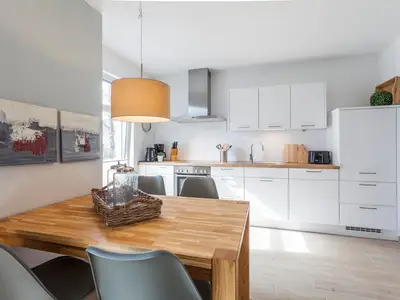 Ferienwohnung für 2 Personen (54 m²) in Sellin (Ostseebad) 4/10