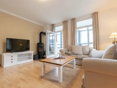 Ferienwohnung für 3 Personen (65 m²) in Sellin (Ostseebad) 1/10