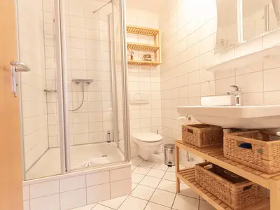 Ferienwohnung für 3 Personen (65 m²) in Sellin (Ostseebad) 6/10