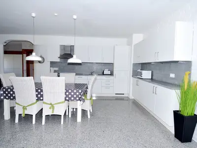 Ferienwohnung für 6 Personen (130 m²) in Heiligenhafen 1/10