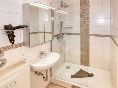 Ferienwohnung für 4 Personen (39 m²) in Duhnen 9/10