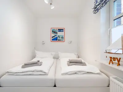 Ferienwohnung für 4 Personen (70 m²) in Krummhörn Greetsiel 8/10