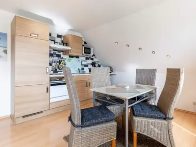 Ferienwohnung für 2 Personen (40 m²) in Goldbeck 8/10