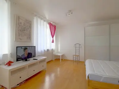 Ferienwohnung für 2 Personen (48 m²) in Bremerhaven 2/8