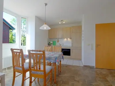 Ferienwohnung für 3 Personen (52 m²) in Wremen 5/10