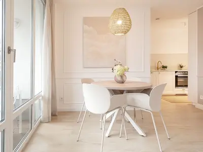 Wohnzimmer mit Blick zum Essbereich