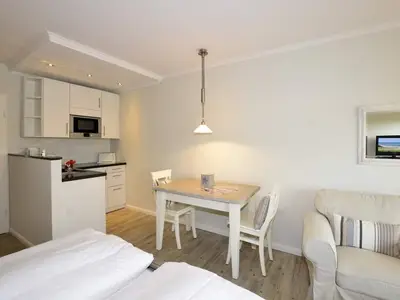 Ferienwohnung für 2 Personen (40 m²) in Westerland (Sylt) 2/10