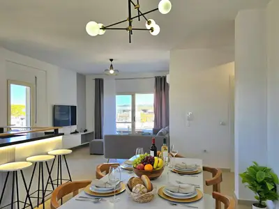 Küche und Essbereich