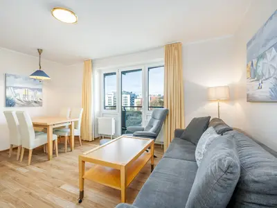 Wohn-Essbereich mit Esstisch