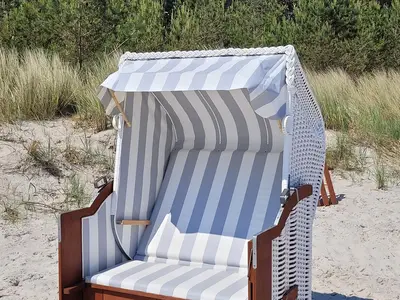 Strandkorb am Strand