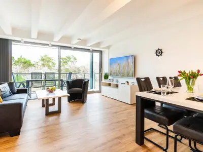 Offener Wohn- und Kochbereich