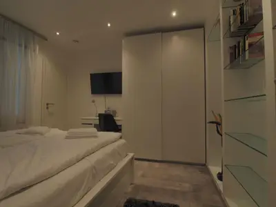 großes Schlafzimmer