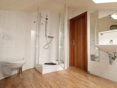 Duschbad im Obergeschoss