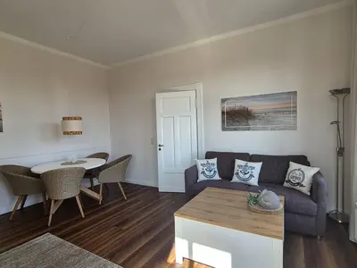 Wohn- und Essbereich