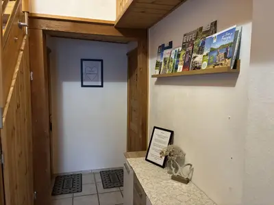 Hausflur zur Ferienwohnung