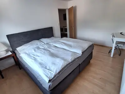 Schlafzimmer1