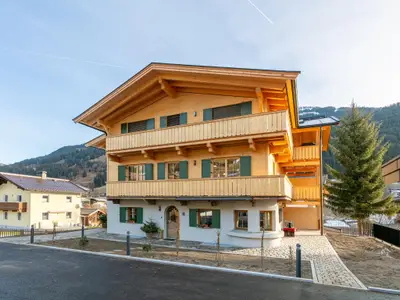 Außenseite Ferienhaus [Winter]