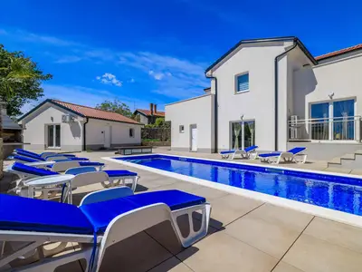 Ferienwohnung für 4 Personen (40 m²) in Kras 2/10