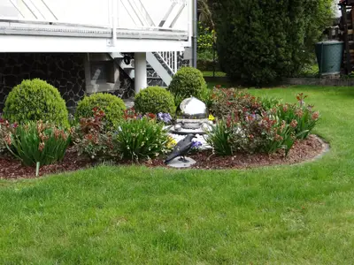 Außenansicht - Blick in den Vorgarten