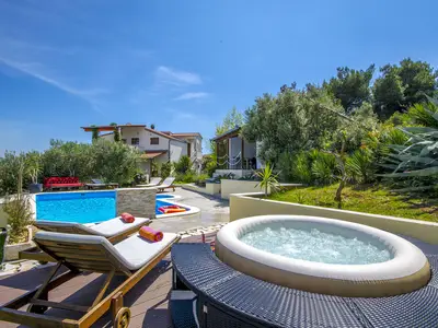 Ferienwohnung für 8 Personen (140 m²) in Okrug Gornji 2/10