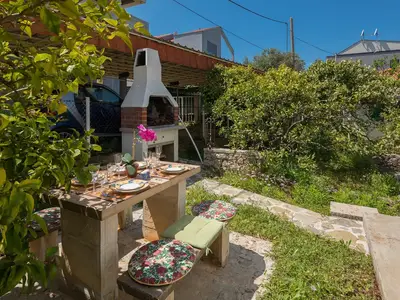 Ferienwohnung für 4 Personen (49 m²) in Okrug Gornji 6/10